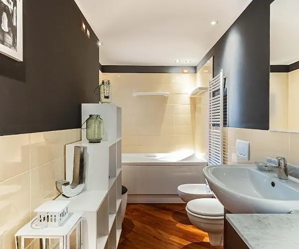 Vasca Idromassaggio, Incantevole * Санремо